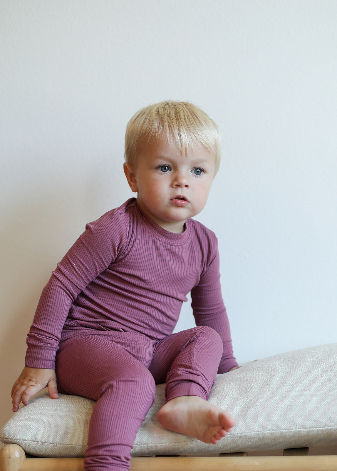 Ribbed Mulberry Solid