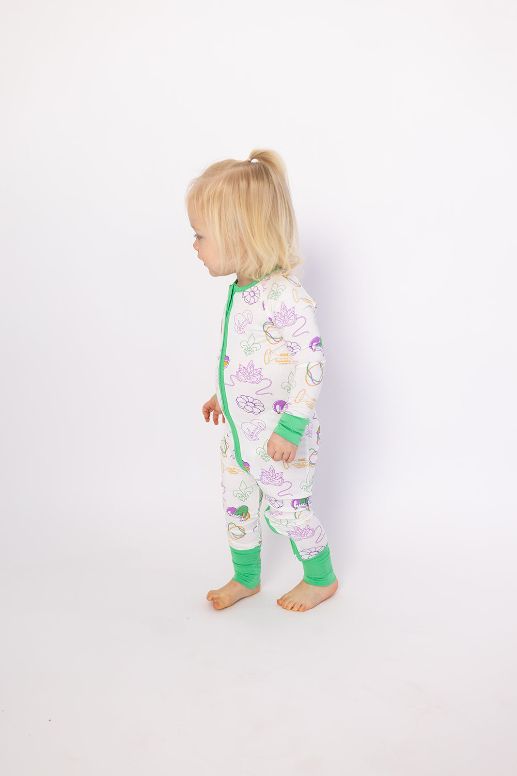 Mardi Gras White Double Zipper Bamboo Sleeper
