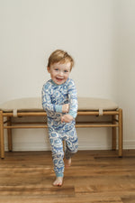 Load image into Gallery viewer, Blue Oyster 2 Piece Bamboo Pajama Set
