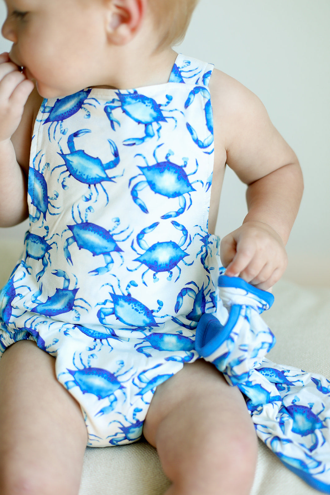 Blue Crab Bamboo Sun Bubble with Adjustable Straps