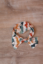 Load image into Gallery viewer, Mountain Print Bamboo Bow Headband
